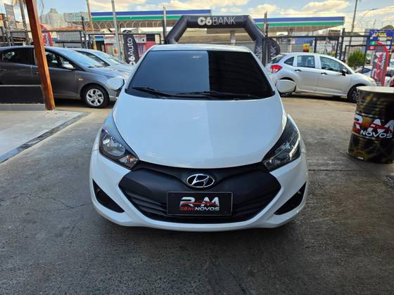 HYUNDAI HB20 1.0 COMFORT PLUS 12V FLEX 4P MANUAL